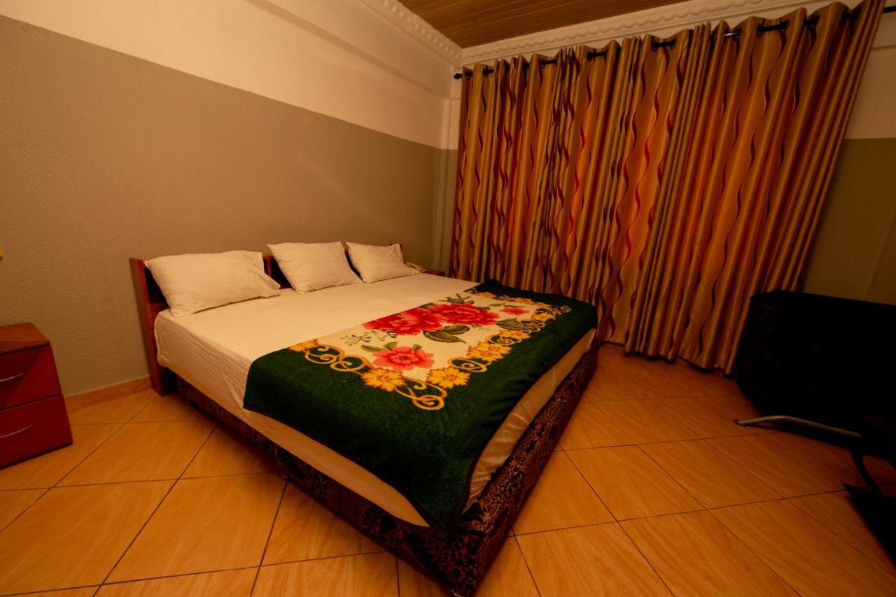 Spintex Pemicsa Hotel Accra מראה חיצוני תמונה