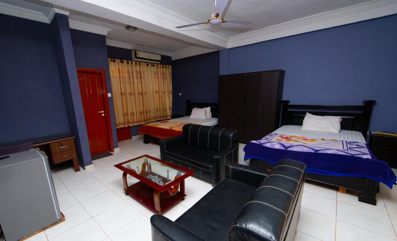 Spintex Pemicsa Hotel Accra מראה חיצוני תמונה
