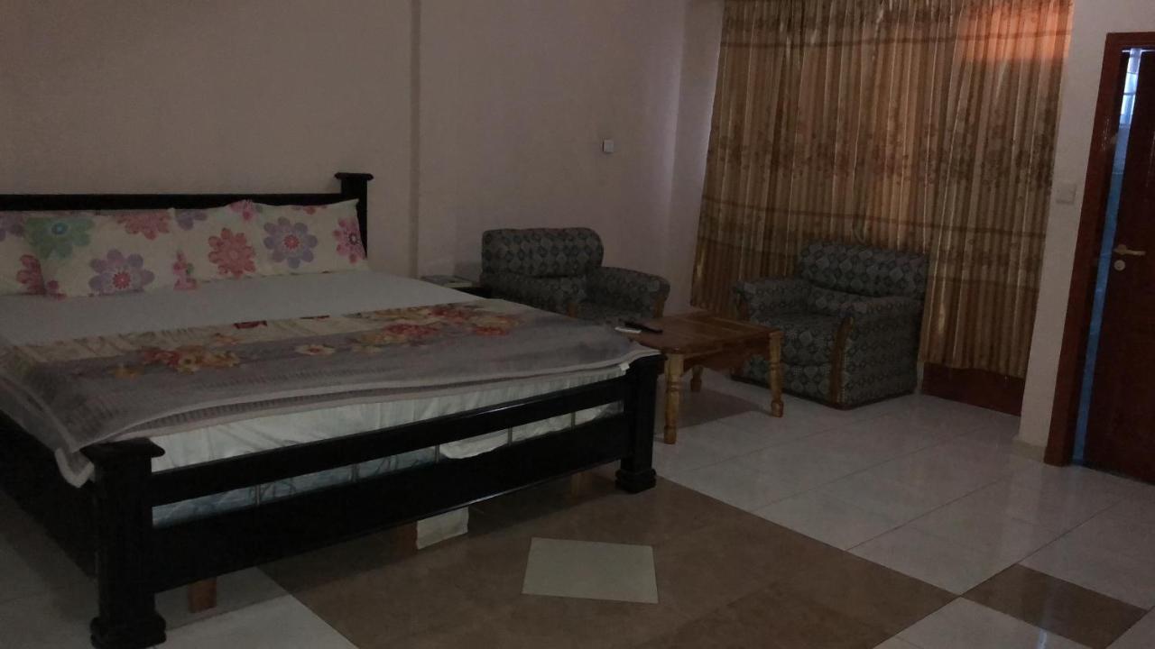 Spintex Pemicsa Hotel Accra מראה חיצוני תמונה