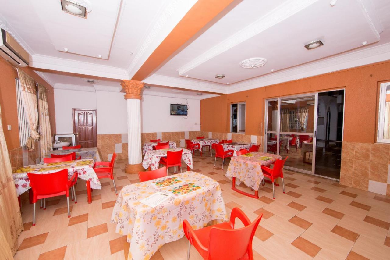 Spintex Pemicsa Hotel Accra מראה חיצוני תמונה